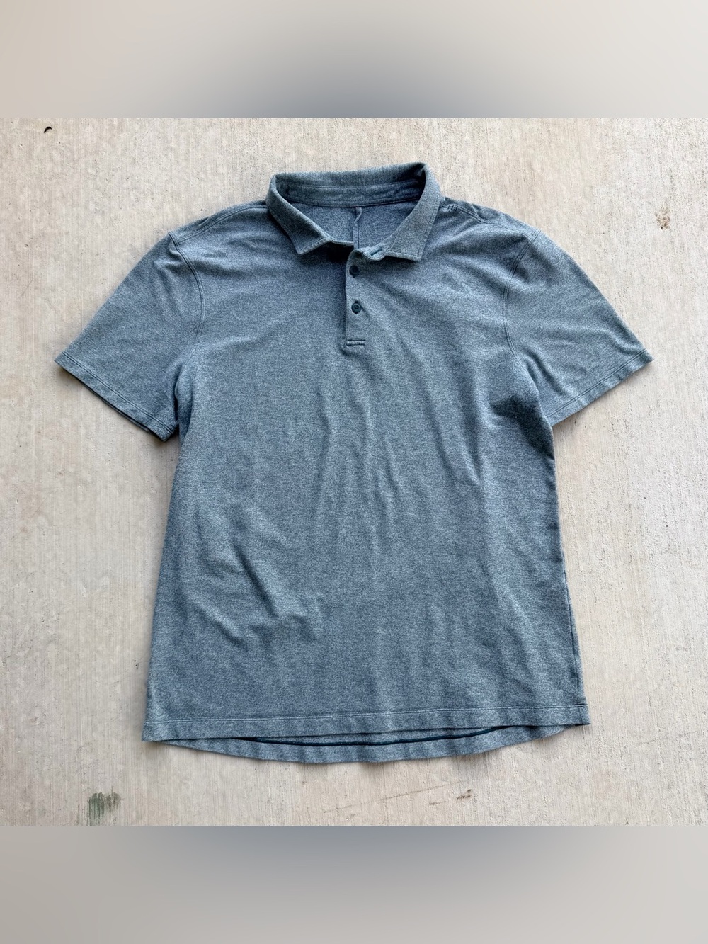 Lululemon Evolution Short Sleeve Polo Shirt Men Size Medium Heather Blue Stretch